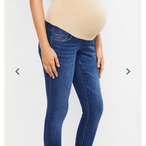 Jessica Simpson Maternity Jeans